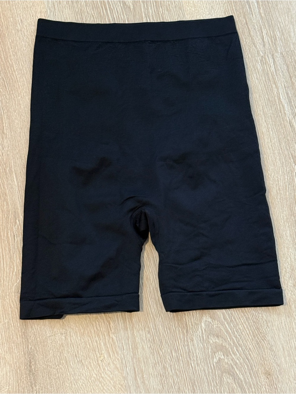 XL Black IZOD Body Smoothing Shapewear Shorts - Excellent Condition